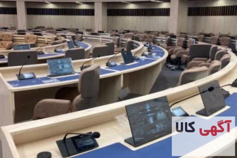 میکروفن کنفرانسی و تجهیزات سالنهای کنفرانس و ترجمه همزمان