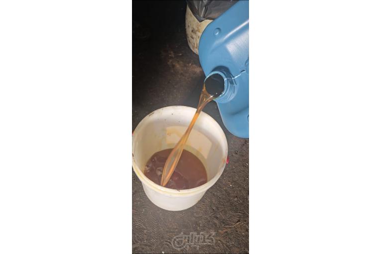روغن مخصوص طیور گالن ۲۰ کیلویی